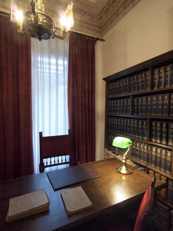 Palacio Arias Навия Екстериор снимка