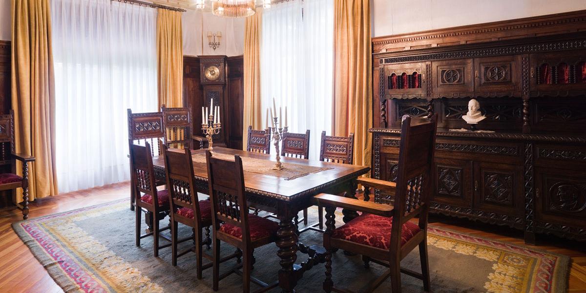 Palacio Arias Навия Екстериор снимка